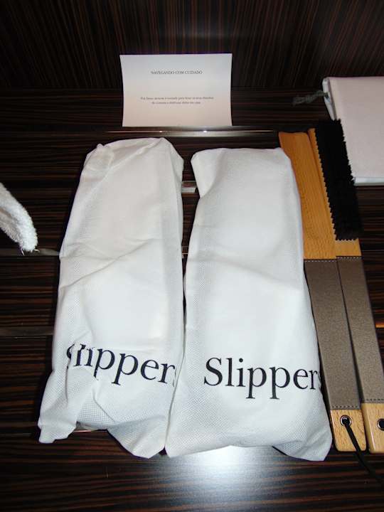 Zimmer InterContinental Luanda Miramar by IHG