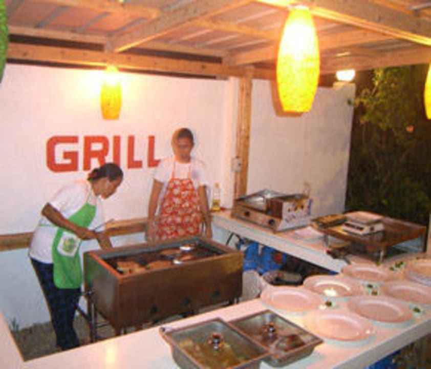 Grill Buffet Hotel Artisitic Diving Resort