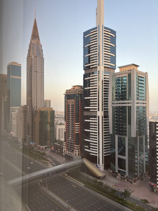 Ausblick Rose Rayhaan by Rotana