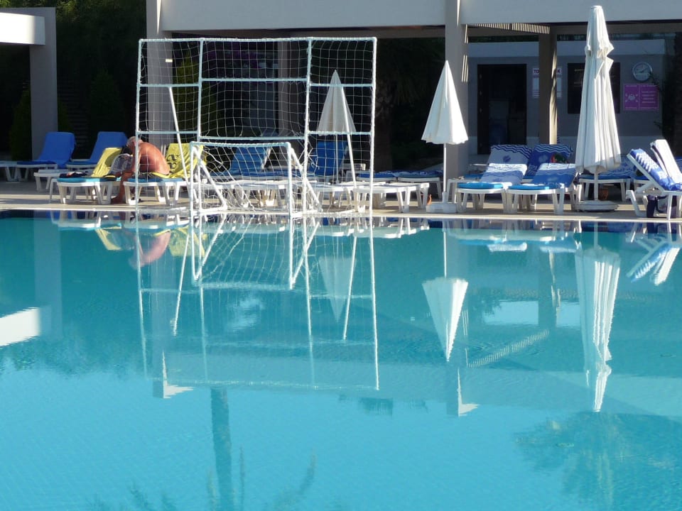 Wasserball Sunis Elita Beach Resort & Spa