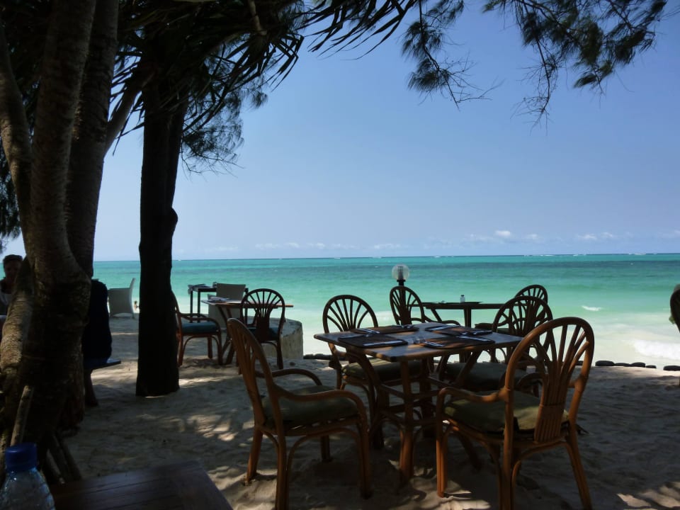 Lunch  Sultan Sands Island Resort & Spa