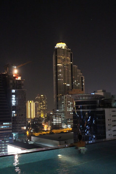 Ausblick auf das Hangover Hotel  Eastin Grand Hotel Sathorn