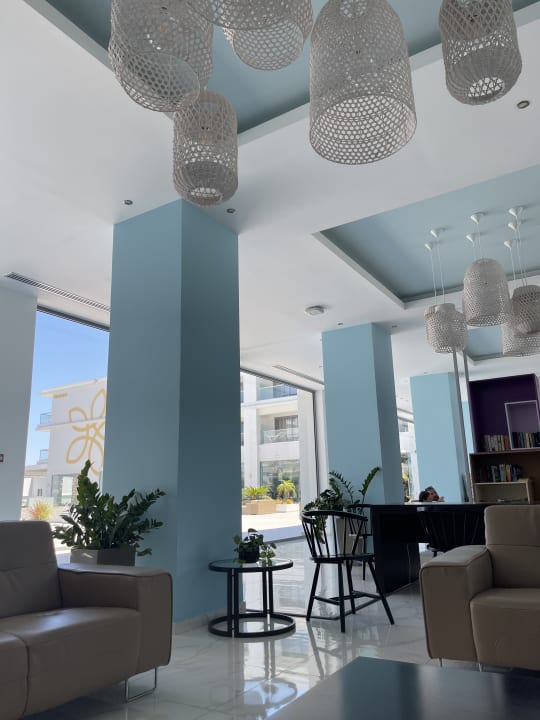 Lobby Asterias Beach Resort