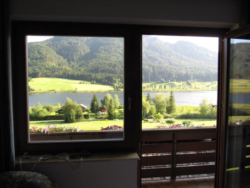 Zimmerausblick Hotel Wiesenhof direkt am Weissensee