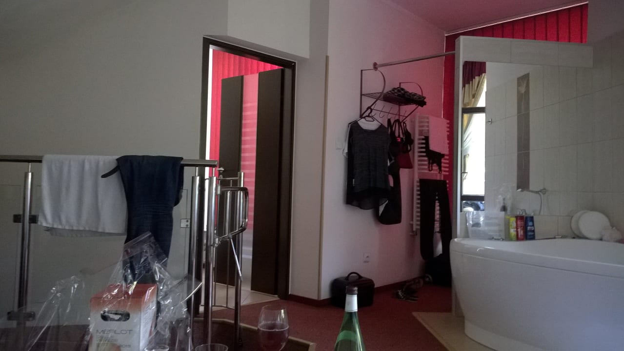 Zimmer- De Luxe Hotel Jaskólka