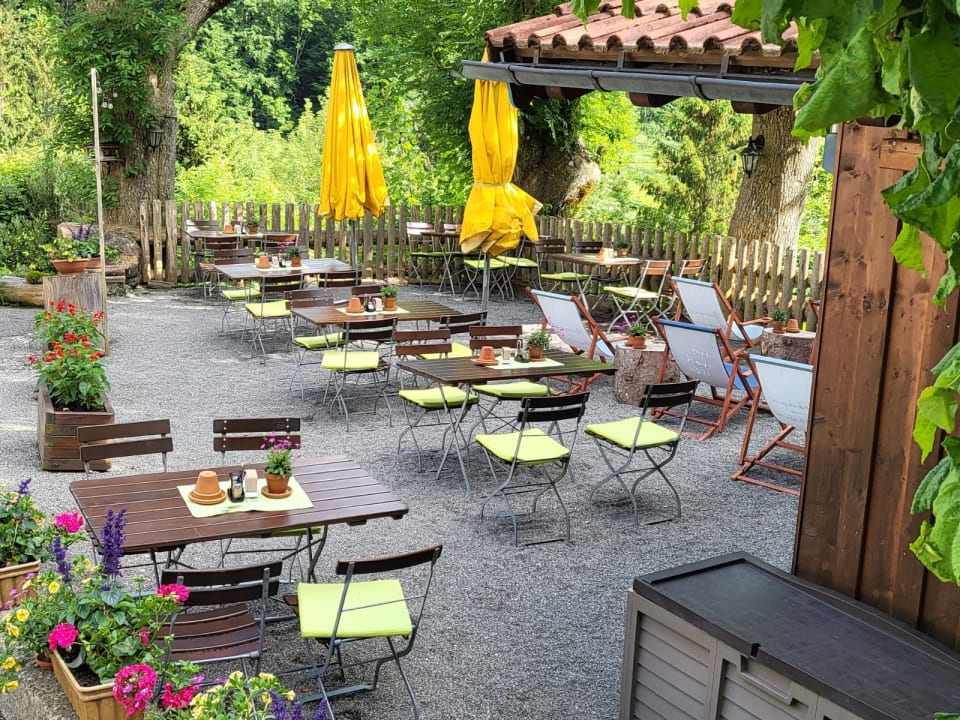 Gartenanlage Hotel Bad Rain