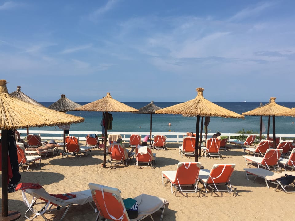 Strand Istion Club & Spa