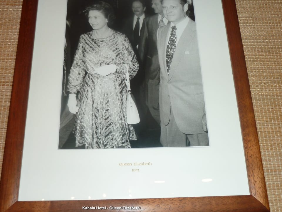 Qeen Elisabeth The Kahala Hotel & Resort