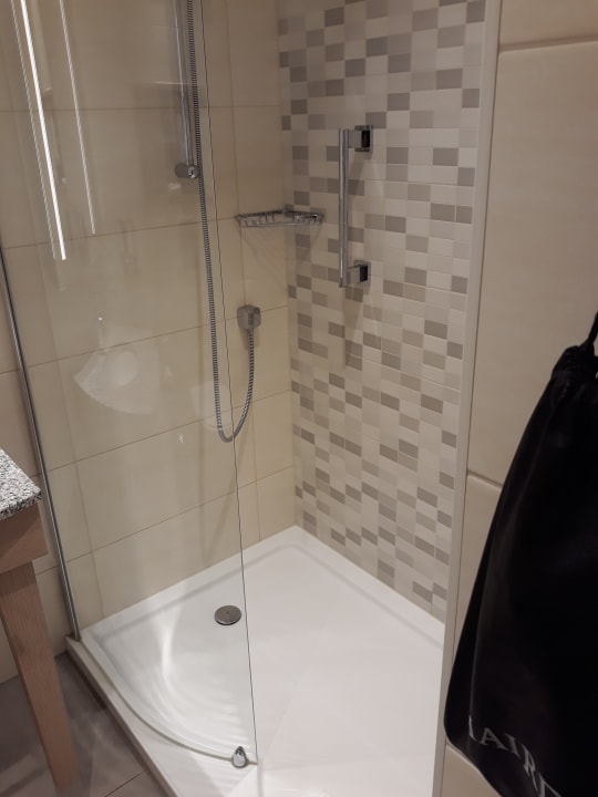 Zimmer Hampton by Hilton Berlin City West