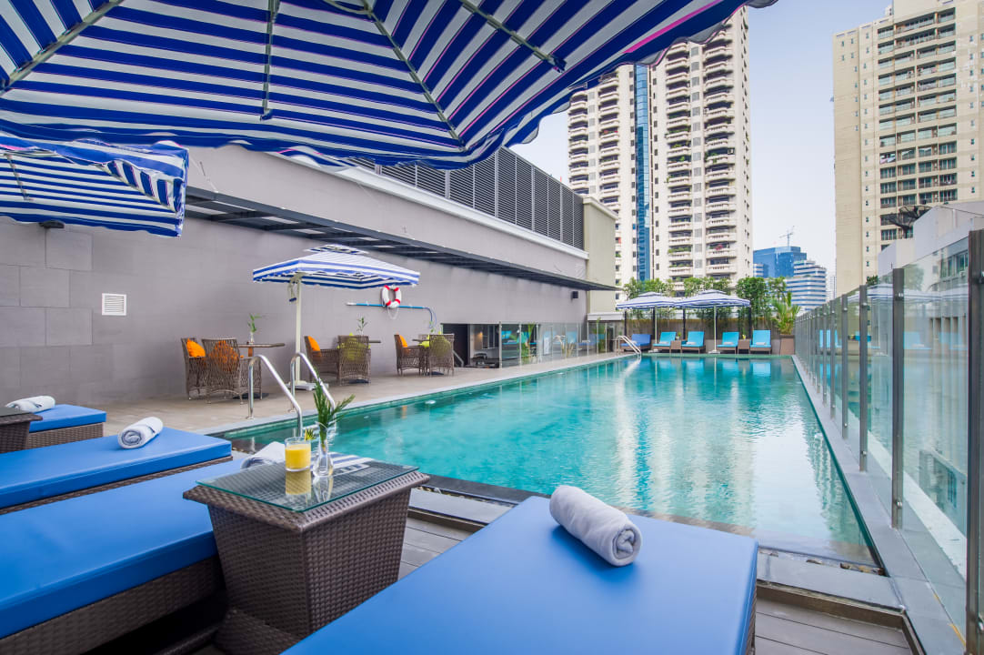Pool Courtyard by Marriott Bangkok Sukhumvit 20