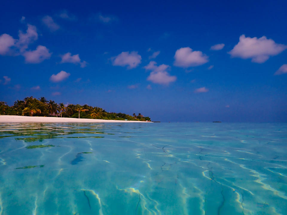 Strand Kuredu Island Resort & Spa