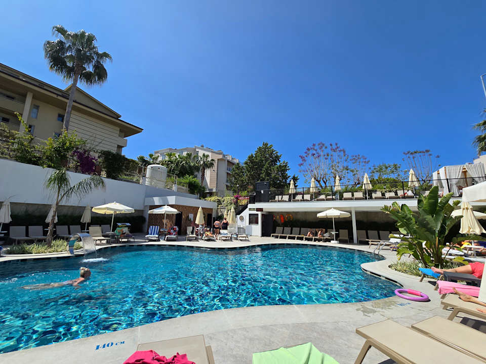 Pool Side Zeugma Hotel - Adult Only 16 Plus