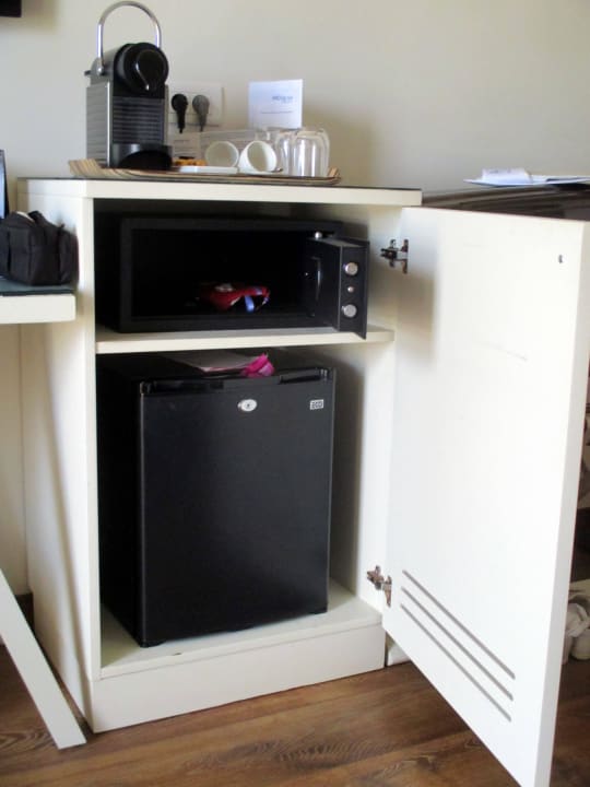 Safe und Minibar Boutique H10 Big Sur - Adults only