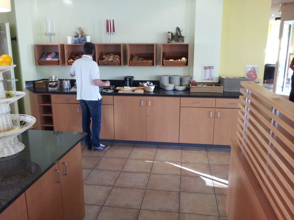 Frühstücksraum ibis Hotel Frankfurt Messe West