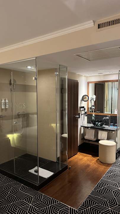 Zimmer Flemings Hotel Frankfurt Main-Riverside