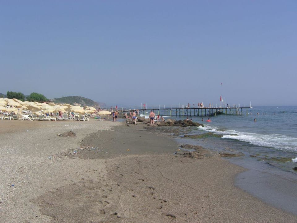 Strand links vom Hotel Hotel Royal Garden Beach