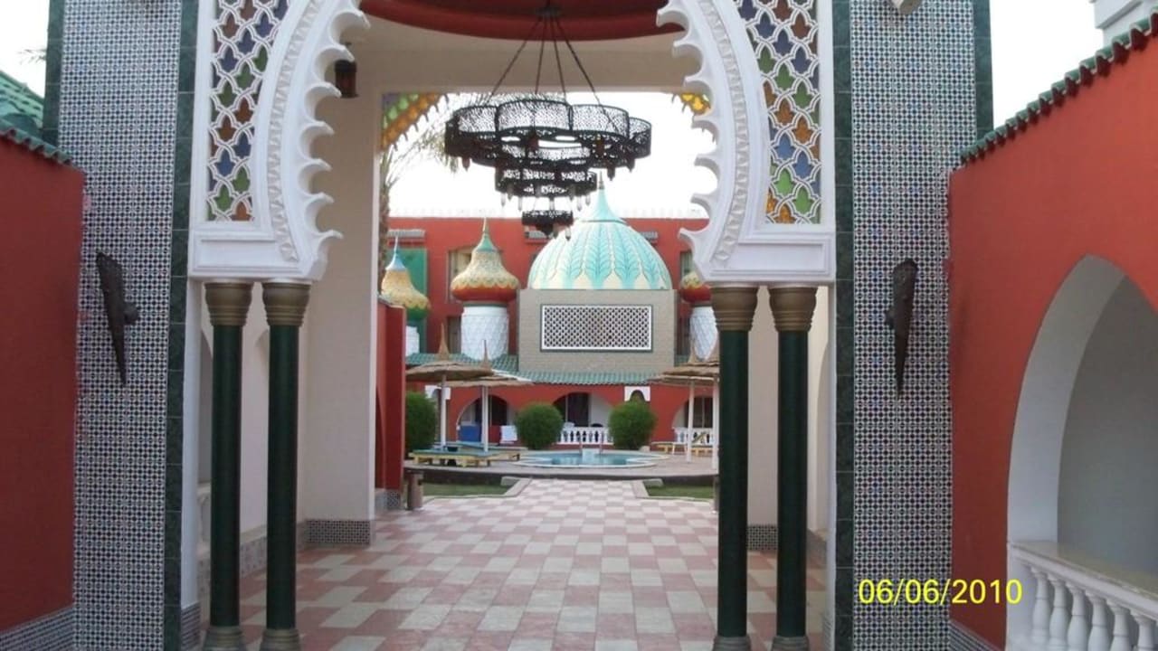 Innenhof Pickalbatros Alf Leila Wa Leila Resort - Neverland Hurghada