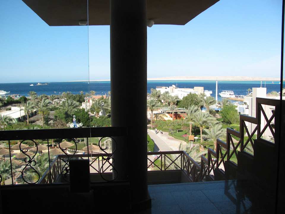Вид с коридора Seagull Beach Resort
