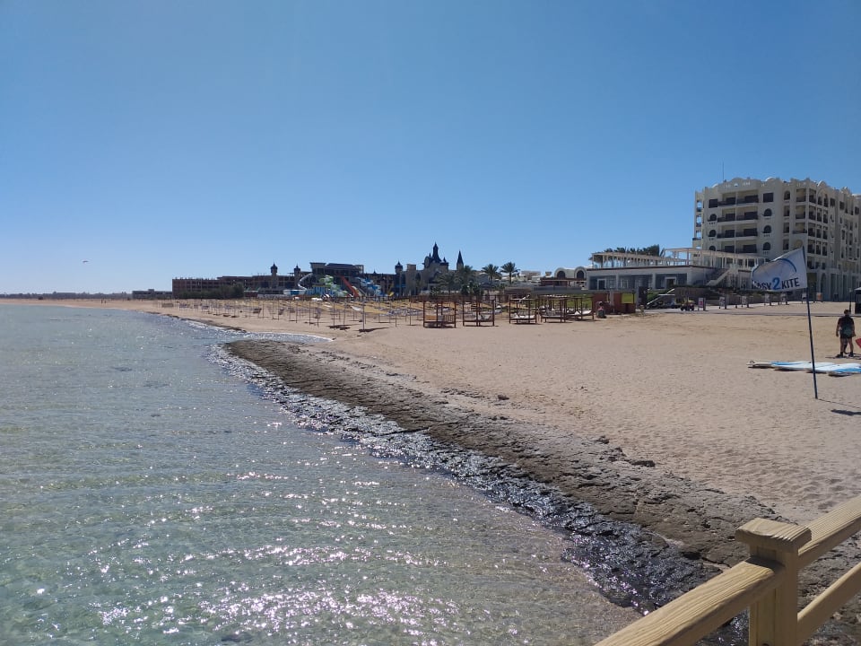 Strand Premier Le Reve Hotel & Spa