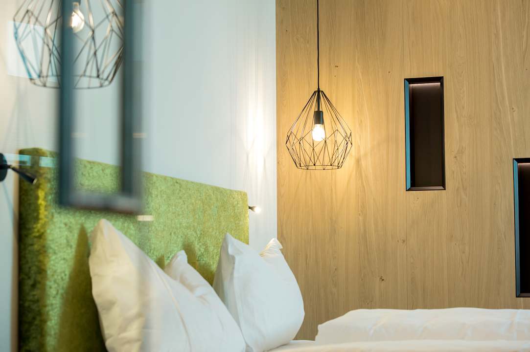 Zimmer Goldene Traube