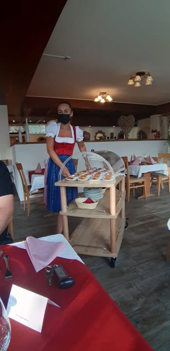 Gastro Garni Hotel - Das Alpin Kaiserzeit