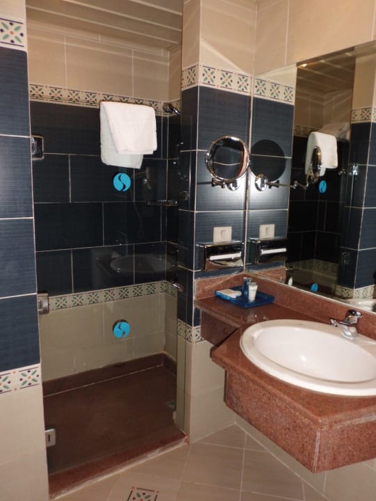 Bad mit Dusche Sentido Mamlouk Palace Resort