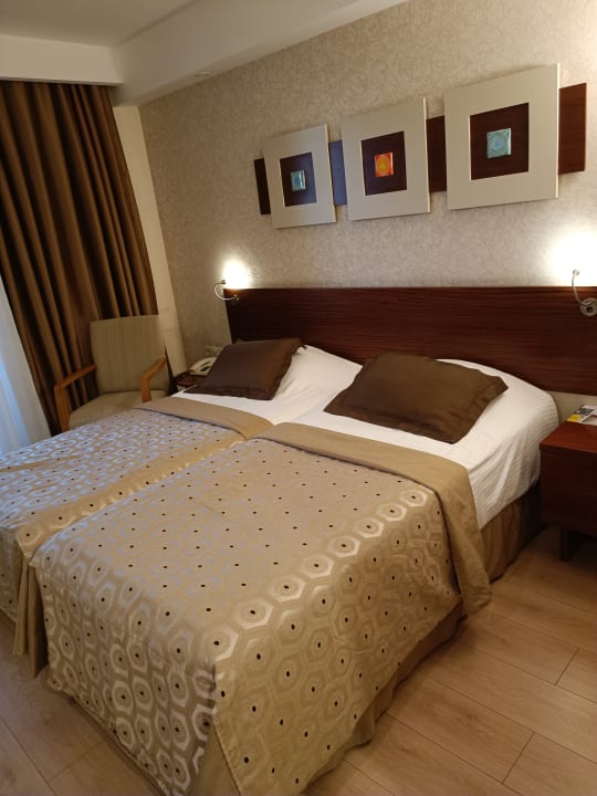 Zimmer Side Star Beach