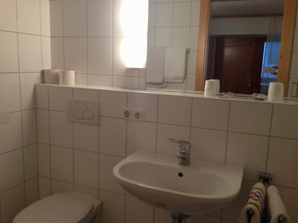 Nochmal das Bad.  Landgasthof Dorfner