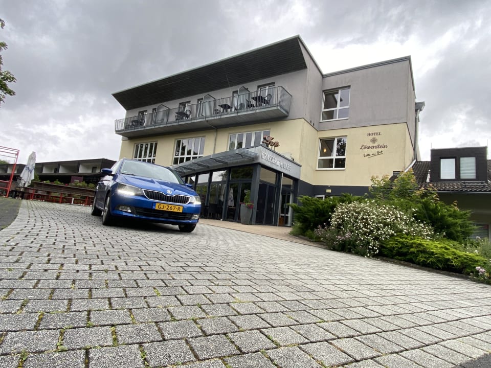 Außenansicht Hotel Löwenstein
