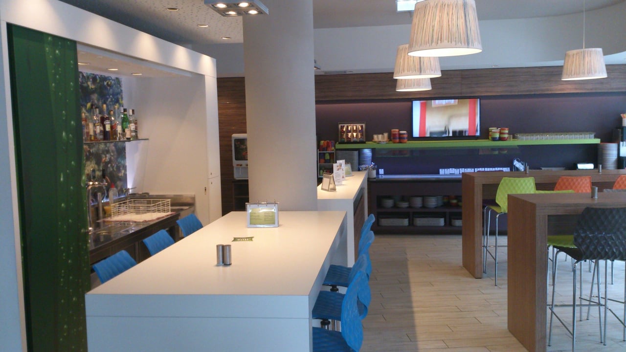 Frühstücksbereich ibis Styles Wien City