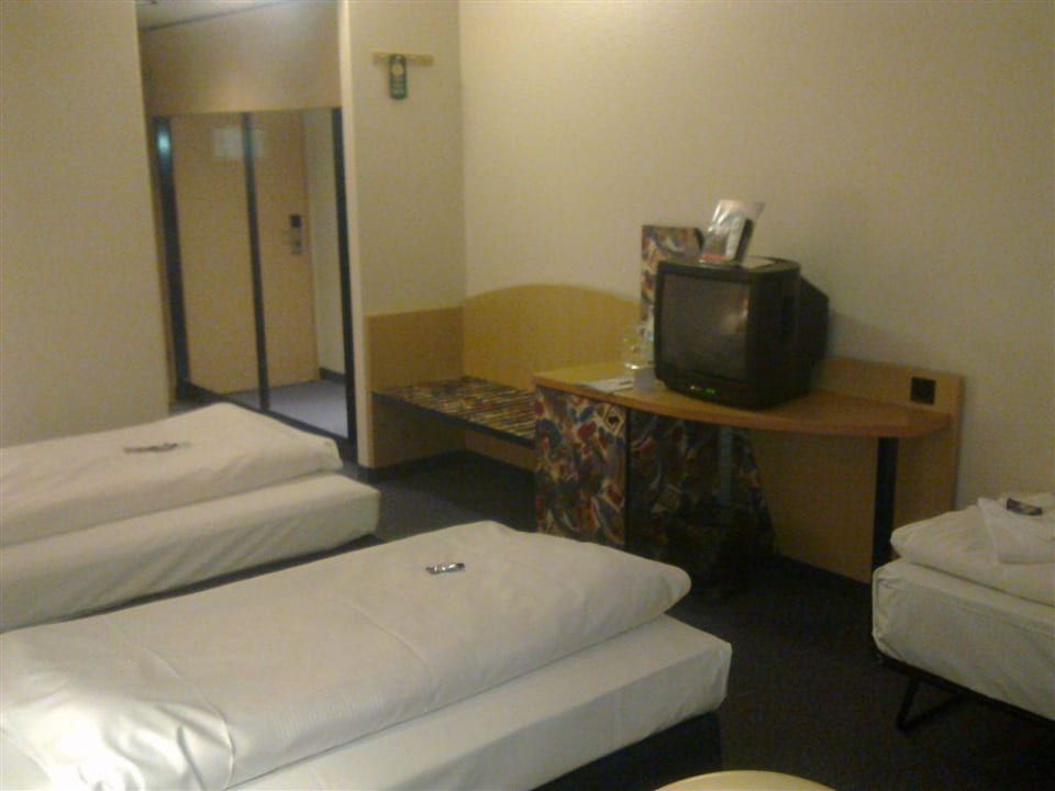 Zimmer (EG) Garner Hotel Erlangen Süd