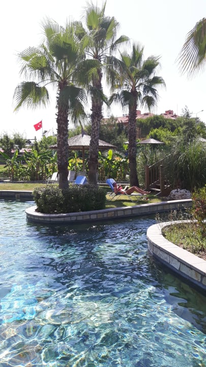 Waterworld Club Grand Side