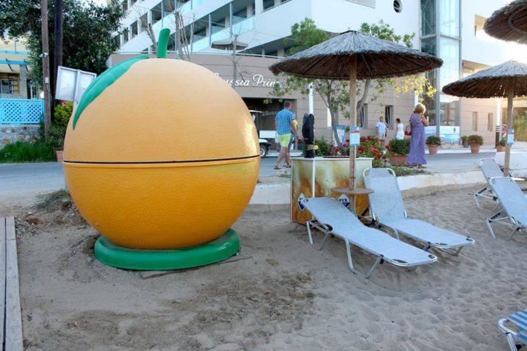 Strandbar meistens geschlossen. Hotel Corissia Princess