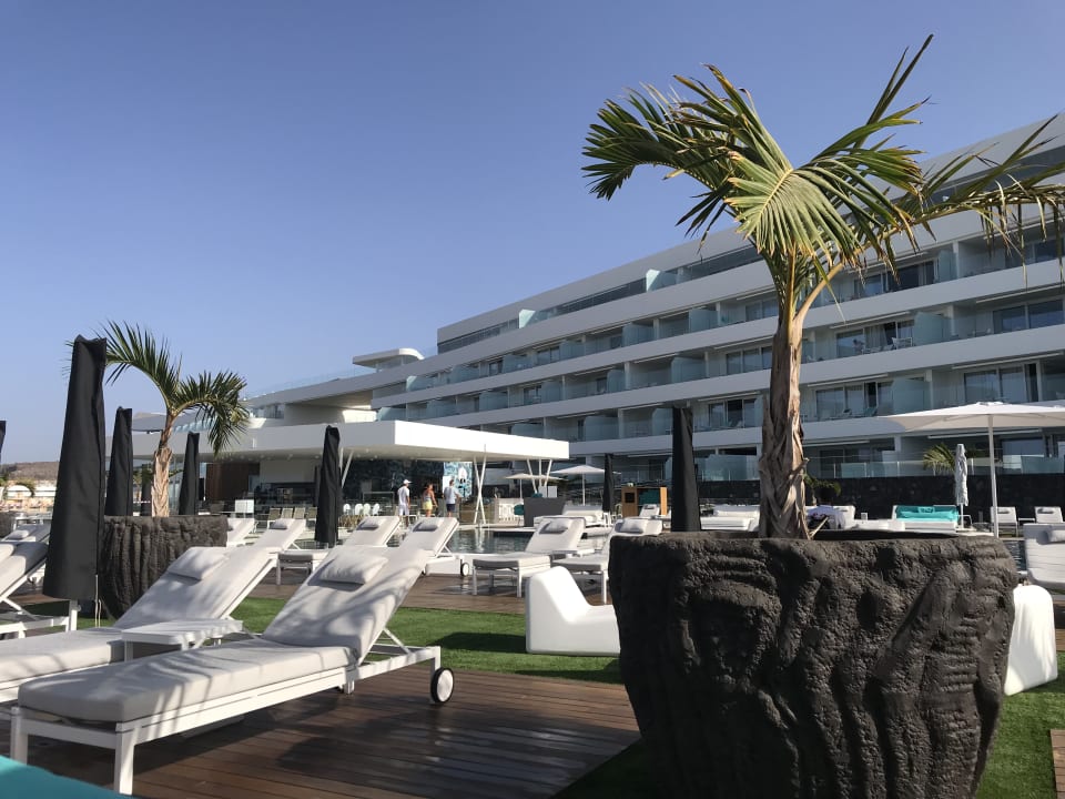 Pool Royal Hideaway Corales Suites