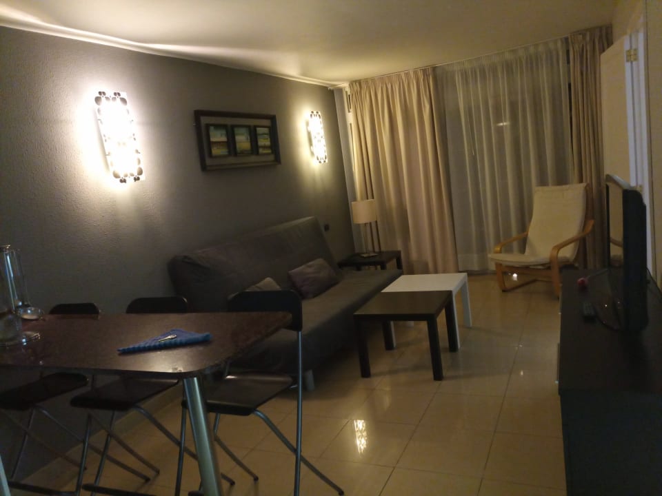 Zimmer Appartementanlage Faisan