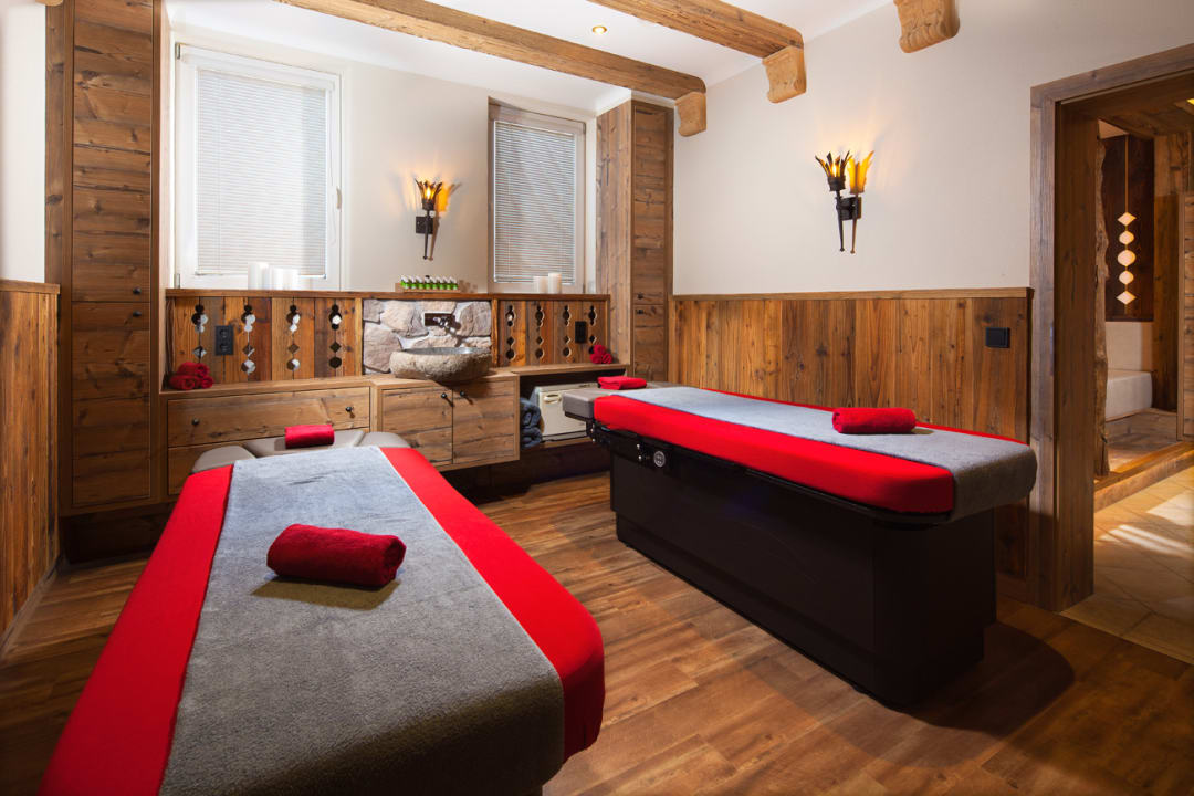 Sport & Freizeit Alm- & Wellnesshotel Alpenhof