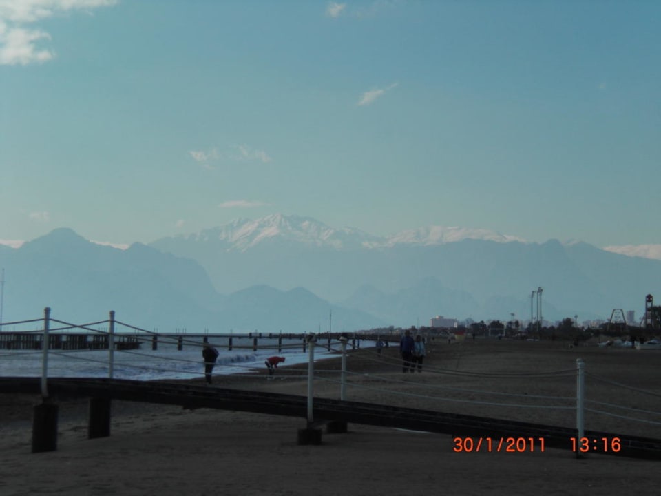 Taurusgebirge vom Strand Sherwood Exclusive Lara