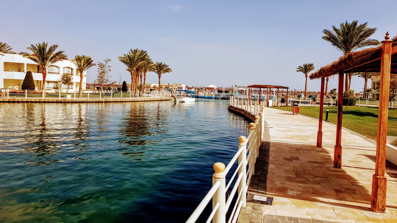 Gartenanlage Pickalbatros Dana Beach Resort - Hurghada