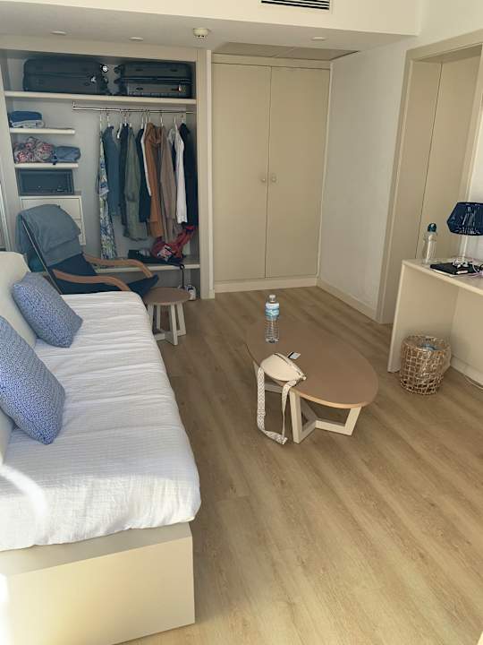 Zimmer blau punta reina