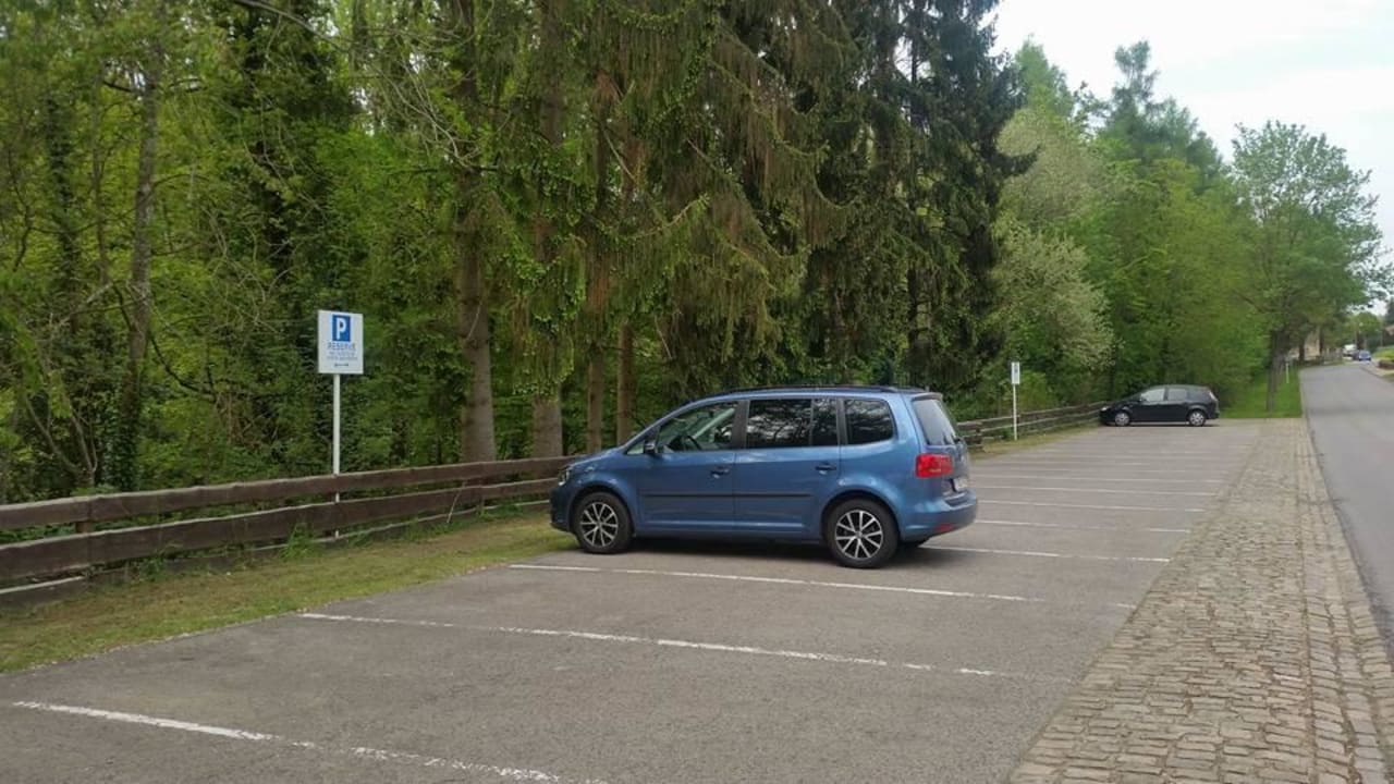 Parking Hotel Bon Repos