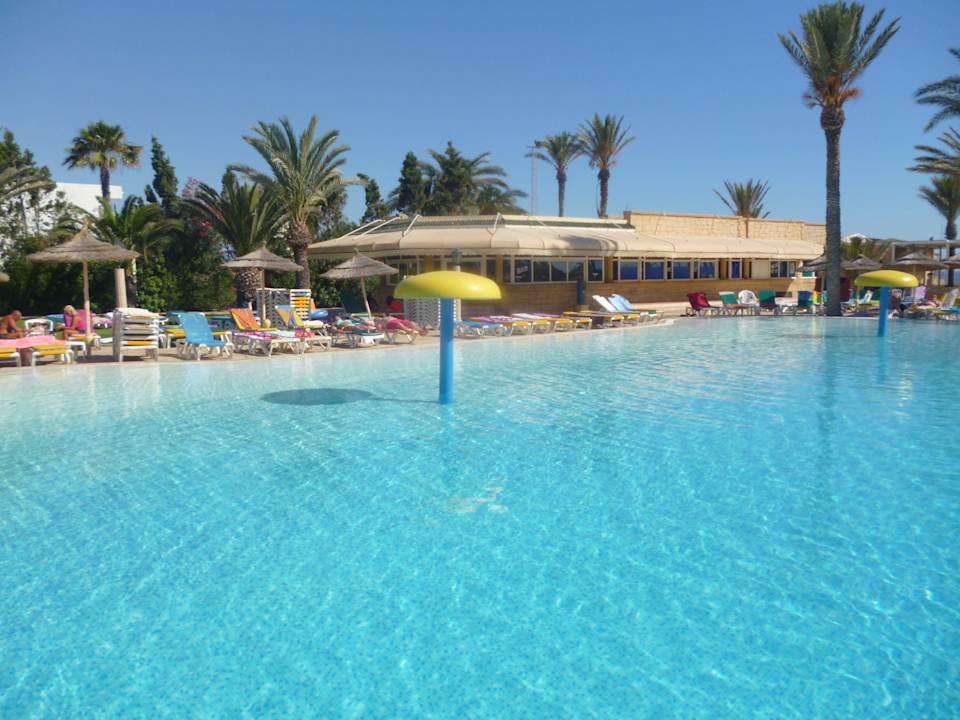 5 Houda Golf & Beach Club