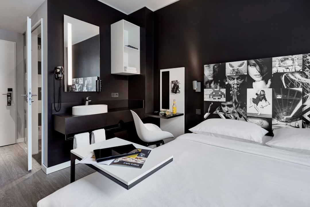 Zimmer LÉGÈRE EXPRESS Bielefeld