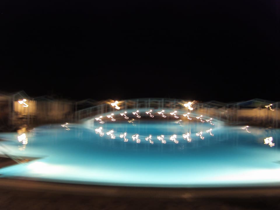 Abends Poolbeleuchtung Mitsis Selection Rinela