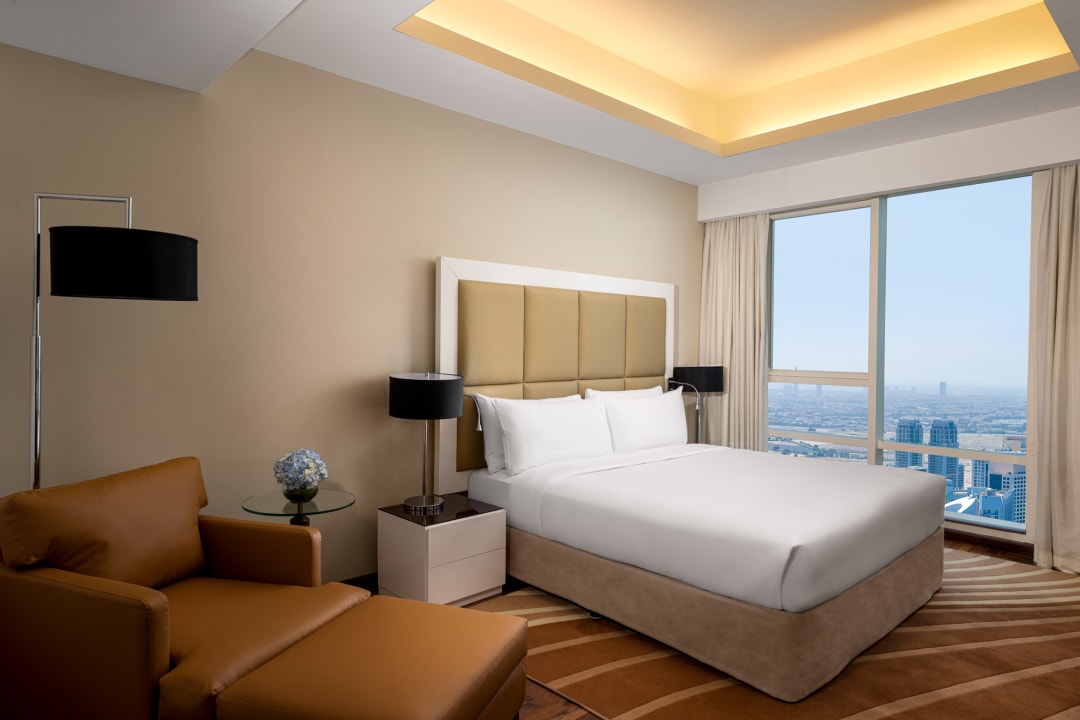Zimmer La Suite Dubai Hotel & Apartments