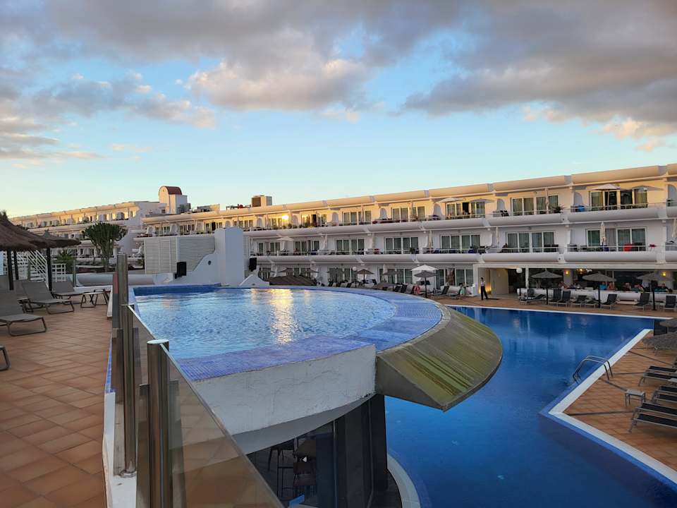 Außenansicht allsun App.-Hotel Barlovento