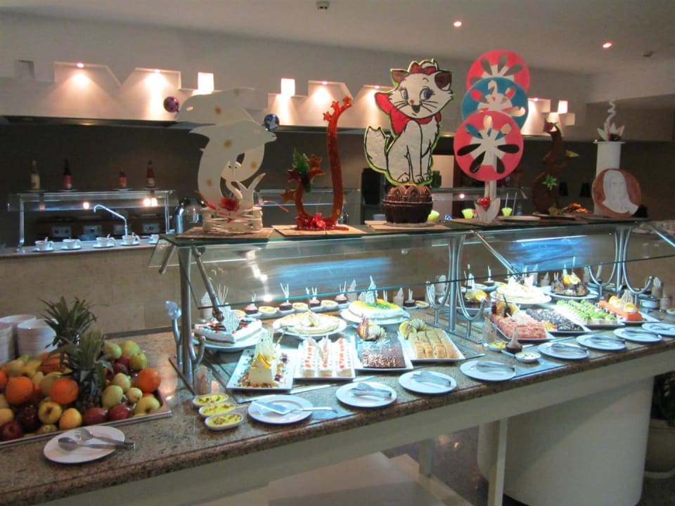 Desserts und Obst Three Corners Equinox Beach Resort