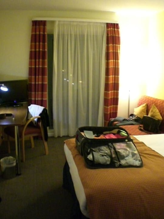 Schön groß Holiday Inn Express London Croydon