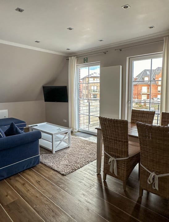 Zimmer Meerblick Lemkenhafen