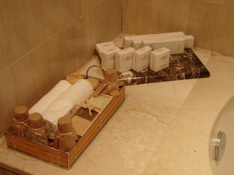 Fantastische Pflegeserie SUNRISE Crystal Bay Resort