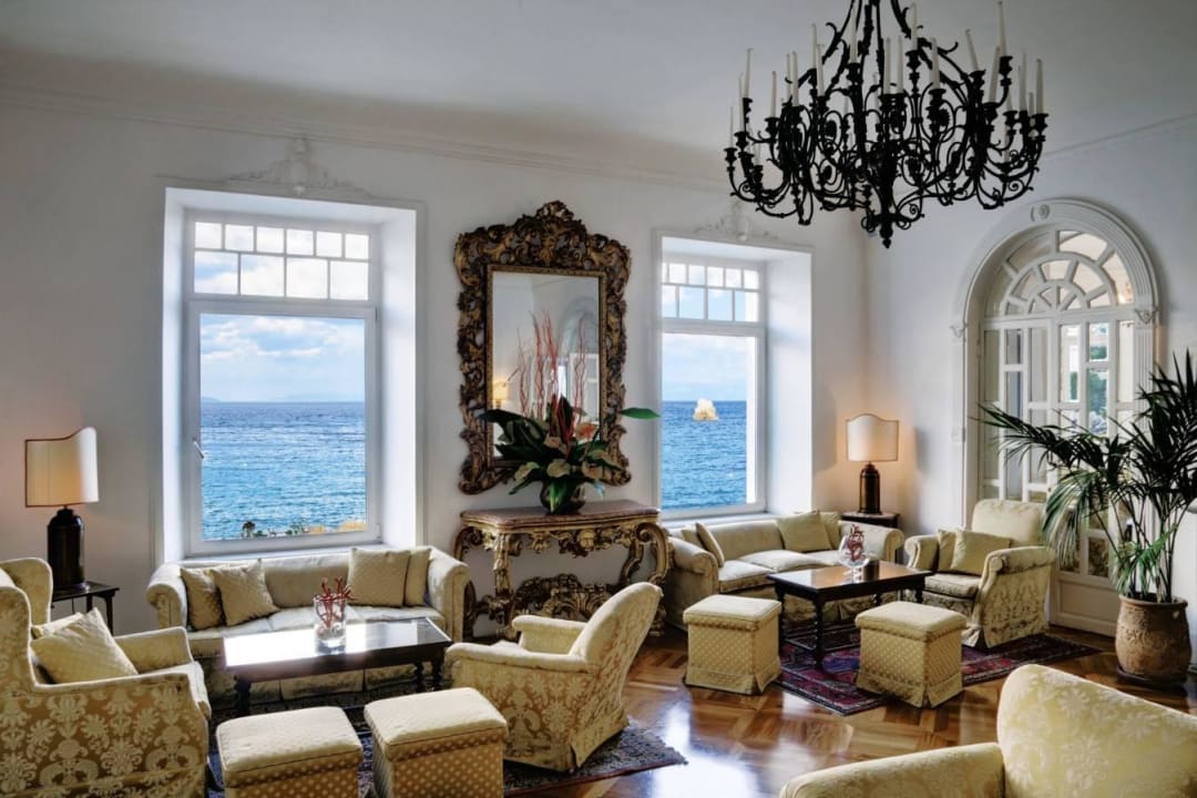 Lounge Villa Sant'Andrea, A Belmond Hotel, Taormina Mare